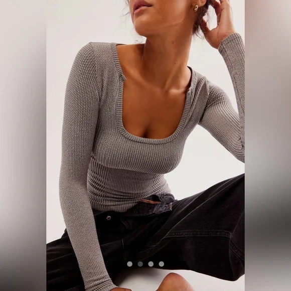 🆕 Free People Clean Slate layering top in brown size M/L - Picture 3 of 11